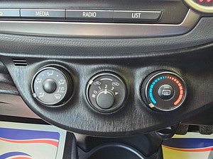 Toyota Yaris thumbnail