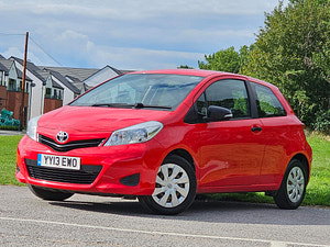Toyota Yaris thumbnail