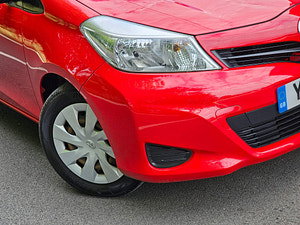 Toyota Yaris thumbnail