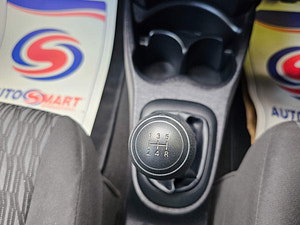 Toyota Yaris thumbnail