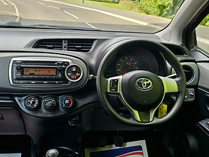 Toyota Yaris thumbnail