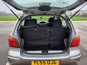 Toyota Yaris thumbnail