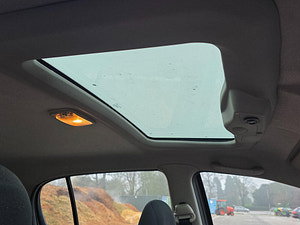 Toyota Yaris thumbnail