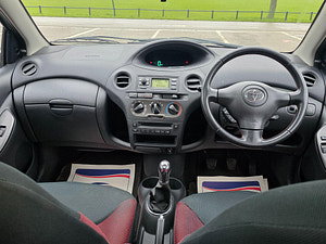 Toyota Yaris thumbnail