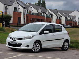 Toyota Yaris thumbnail