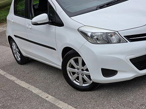 Toyota Yaris thumbnail