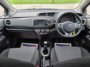 Toyota Yaris thumbnail