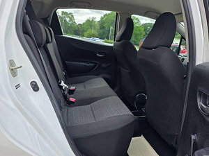 Toyota Yaris thumbnail