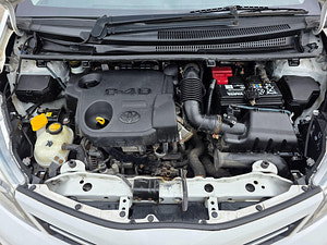Toyota Yaris thumbnail