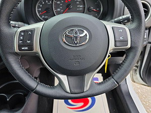 Toyota Yaris thumbnail