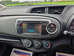 Toyota Yaris thumbnail