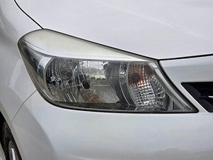 Toyota Yaris thumbnail
