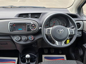Toyota Yaris thumbnail