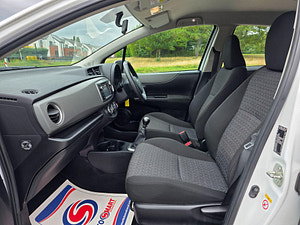 Toyota Yaris thumbnail