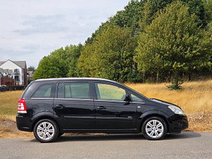 Vauxhall Zafira thumbnail