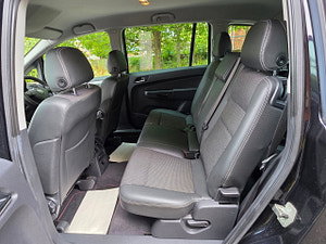 Vauxhall Zafira thumbnail