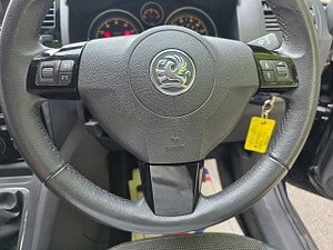 Vauxhall Zafira thumbnail