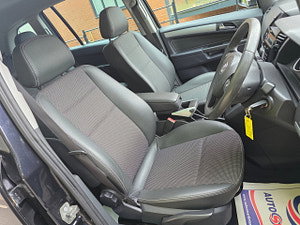 Vauxhall Zafira thumbnail