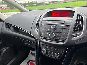 Vauxhall Zafira Tourer thumbnail