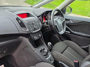 Vauxhall Zafira Tourer thumbnail