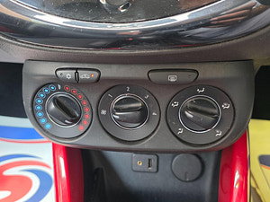 Vauxhall ADAM thumbnail