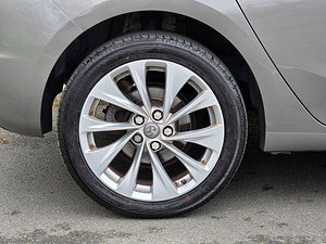 Vauxhall Astra thumbnail