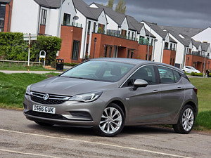 Vauxhall Astra thumbnail