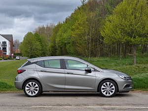 Vauxhall Astra thumbnail