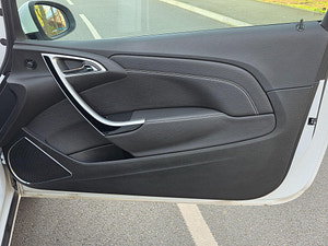 Vauxhall Astra GTC thumbnail
