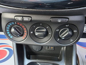 Vauxhall Corsa thumbnail