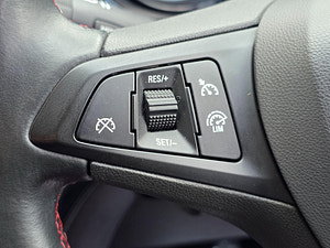 Vauxhall Corsa thumbnail