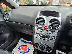 Vauxhall Corsa thumbnail