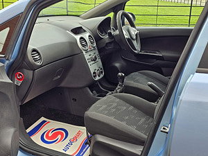 Vauxhall Corsa thumbnail