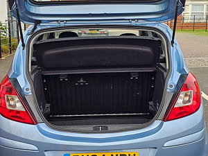 Vauxhall Corsa thumbnail