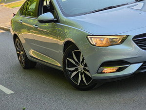 Vauxhall Insignia thumbnail