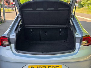 Vauxhall Insignia thumbnail