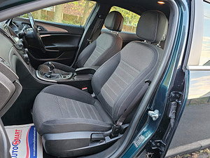 Vauxhall Insignia thumbnail