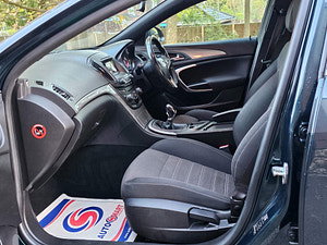Vauxhall Insignia thumbnail