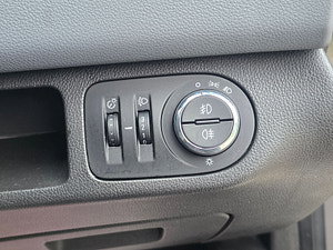 Vauxhall Meriva thumbnail