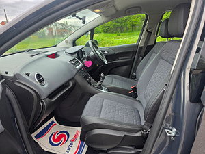 Vauxhall Meriva thumbnail