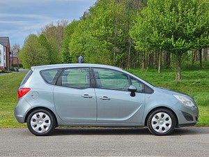 Vauxhall Meriva thumbnail
