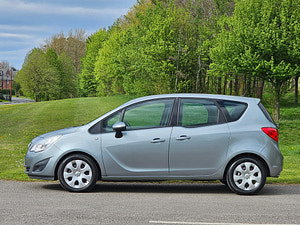 Vauxhall Meriva thumbnail