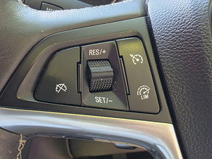 Vauxhall Mokka thumbnail