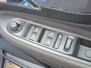 Vauxhall Mokka thumbnail