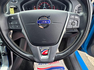Volvo V40 thumbnail