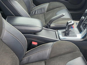 Volvo V40 thumbnail