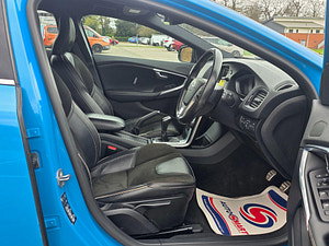 Volvo V40 thumbnail