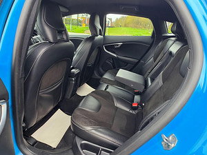 Volvo V40 thumbnail