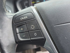 Volvo XC60 thumbnail