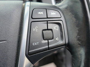 Volvo XC60 thumbnail